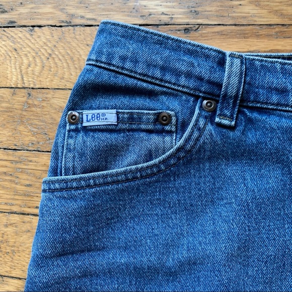 VINTAGE HIGHRISE MEDIUM WASH LEE MOM SHORTS 29 - Picture 2 of 5